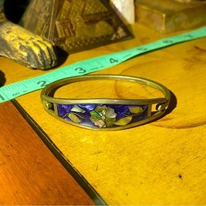 Elegant Gold and Blue Floral Bracelet